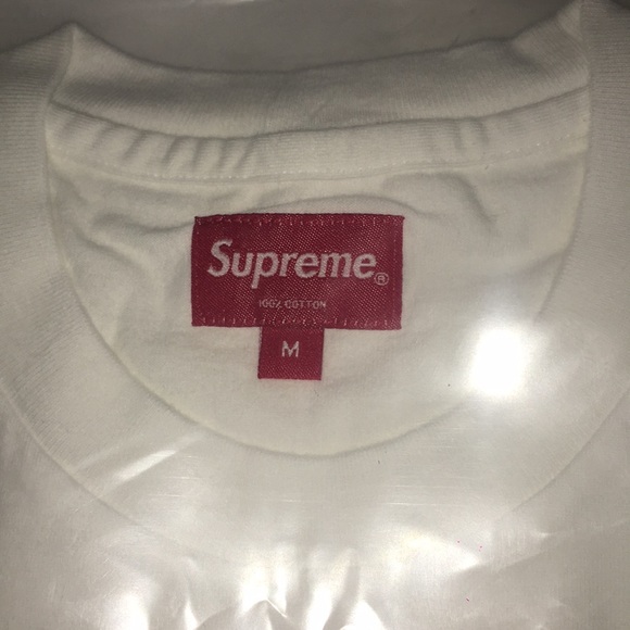 (SOLD)Supreme SS18 Small Box Logo Tee - Picture 3 of 5